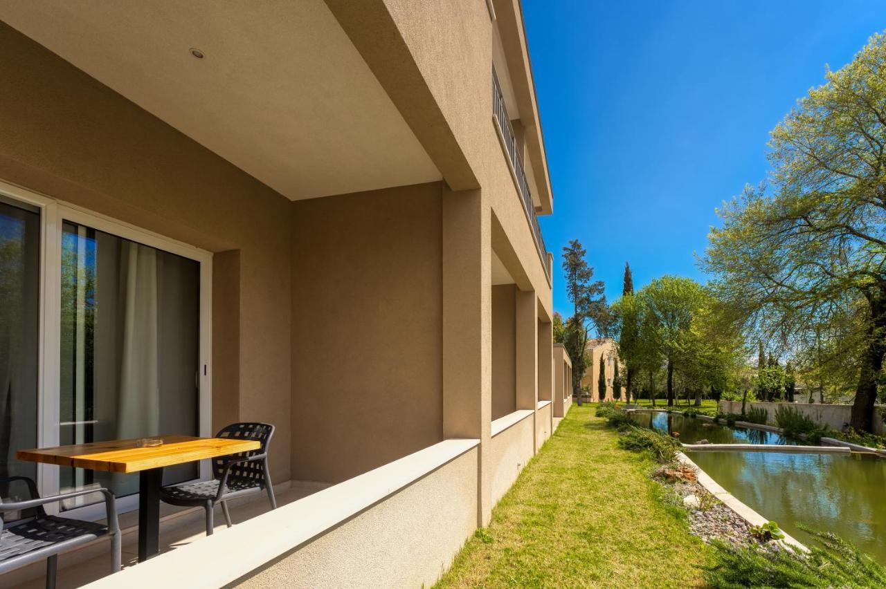Folies Corfu Town Hotel Apartments Alepou Esterno foto
